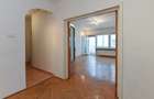 Zona deosebita, compartimentare perfecta, bloc solid, garaj inclus. - 2