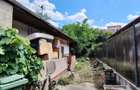 De vanzare casa demolabila cu teren 302 mp, front 9,6 m, str. Minerilor - 2