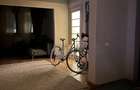 Apartament 160 mp, parter înalt, cu acces direct în grădină – vilă interbelică