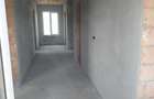 Vand casa ,in Unirea - 8