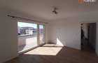 Penthouse cu 2 camere + terasa 45 mp - zona Mehala - 1