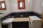 PROPRIETAR - Apartament 4 camere de inchiriat Piata Moldovei - Scoala 2