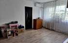 Vand apartament 2 camere,et 4 ,Malu Rosu - 1