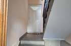 Apartament in asocia?ie (la casa), 3 camere, zona Soarelui - 14