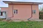 Casă cu 3 camere cu Teren 1600 Mp în Central