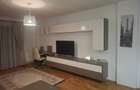 Apartament cu 3 camere decomandat în Central - 2