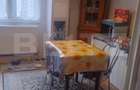Apartament cu 2 camere, decomandat de vânzare – Zona UM - 7