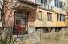 Vand apartament 3 camere decomandat