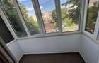 Inchiriere apartament 4 camere ,decomandat ,centrala gaz Confectii - 2