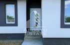 Jumatate de duplex nou cu 4 camere,Parta - 26
