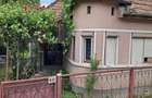 Casă cu 3 camere cu Teren 500 Mp în Central - 4