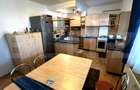 Casă de vânzare 7 camere, 300 mp utili, teren 839 mp, zonă centrală
