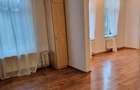 Vanzare apartament trei camere transformate in doua vila Armeneasca - 10