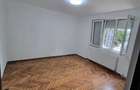De vanzare apartament cu 2 camere decomandat, 42 mp, strada Botizulu - 1