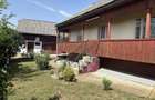 Casa de vanzare in Comanesti - 3