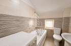 Apartament cu 3 camere de vanzare, loc de parcare, Dumbravita - 1