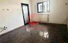 Spa#539;iu Comercial Renovat, 40 mp, Zona Trocadero - 1