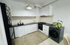 PROPRIETAR, vand apartament cu 2 camere ?i loc mare parcare subterana