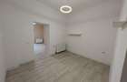 Spatiu Comercial de Inchiriat 15 mp | Pret: 180 /luna - 6