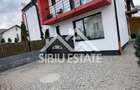 Casa cvadruplex de vanzare 4 camere, curte proprie - 8