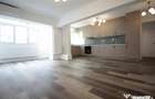 TEIUL DOAMNEI, BLOC 1984, DECOMANDAT, RENOVAT, NEMOBOILAT! - Bucuresti (Bucuresti-Ilfov)