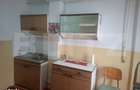 Apartament de vanzare, 50 mp, zona Gaesti - 5