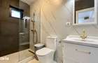 Duplex modern de vanzare in Mamaia Nord P+1 Loc de parcare Ter