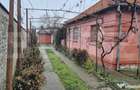 Casa cu 4 dormitoare de vanzare, 190 mp, 1306 mp teren, pe s - 9