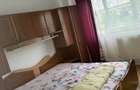 Inchiriez apartament cu 3 camere - 1