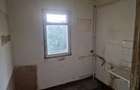 Vand schimb apartament 3 camere - 1