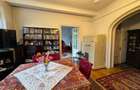 Vanzare apartament 3 camere vila D+P+1+M curte doua intrari Cotroceni - 1