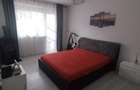 Vand apartament cu 3 camere