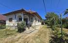Vanzare casa + teren Tismana 69.000 Euro - 1