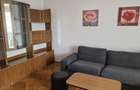 Persoana fizica inchiriez apartament 2 Camere decomandate, Cetate, str. Bradisor, et. 3 - 8