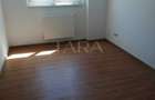 Apartament cu 3 camere vând an floresti
