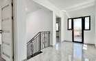 Vila P+1 cu 3 Camere - Lumina