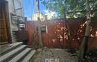 Inchiriere spatiu comercial - 950 Euro per etaj - 14