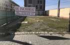Inchiriez teren stradal Ford 500mp