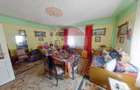 Casa / Vila cu 4 camere de vanzare