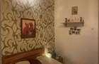 Vand casa cocheta , zona linistita , str.Xenopol