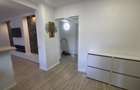 Apartament 3 camere de inchiriat.
