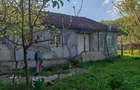 Vand casa cu teren jude?ul Buzau comuna Unguriu sat Ojasca langa spital Ojasca str. Colonia miniera - 5