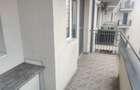 Inchiriez apartament cu o camera( living cu bucatarie ,dormitor ,baie,balcon ) in Iris,str Oasului - 5