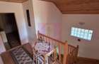 Vila cu 4 camere de vanzare in Busteni