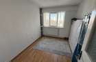 Apartament 3 camere zona Casa de Cultura