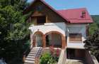 Oaza de Lini?te ?i Confort in Inima Naturii Casa cu 6 Camere in Izvoarele - 2