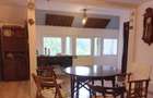 Apartament central, 2 camere, living, balcon, parcare - 1