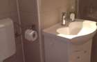 Inchiriez 2 camere ultracentral, etaj 1 - 4