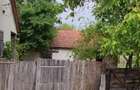 Casa la pret de teren 3950 m2 intravilan 100%