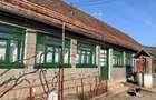 Casă cu 4 camere în Cuvin - 2